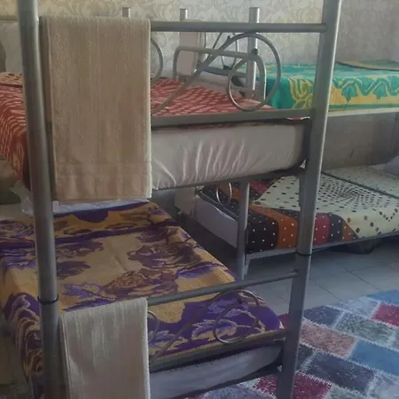 Hostel Hana *